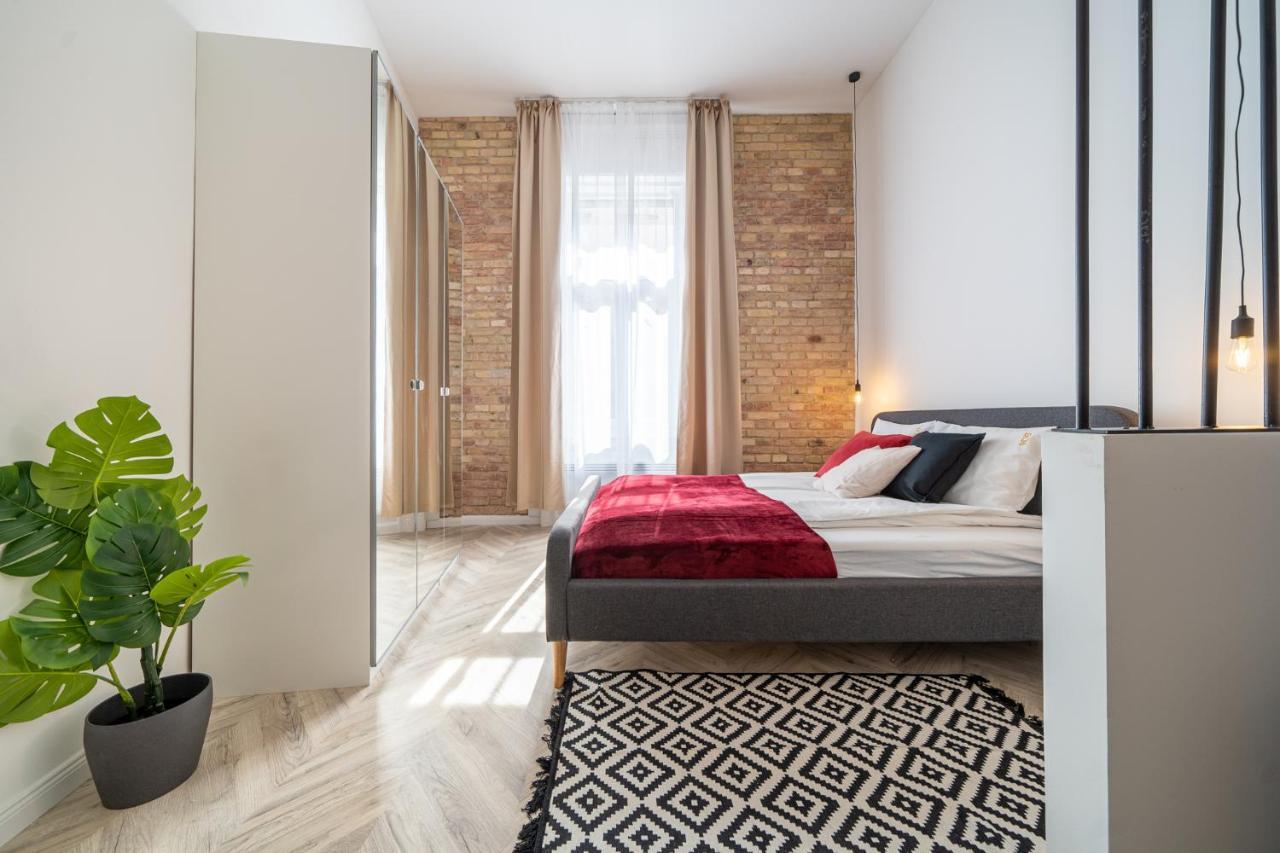 K33- Boutique Apartments, Best Location, By Bqa Boedapest Buitenkant foto