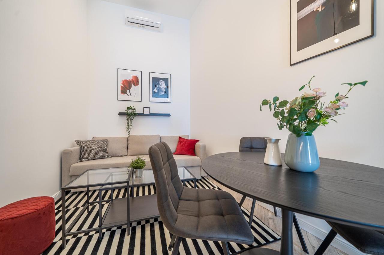 K33- Boutique Apartments, Best Location, By Bqa Boedapest Buitenkant foto